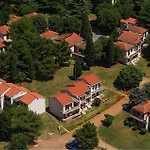 Διαμέρισμα Amazing In With Swimming Pool *
